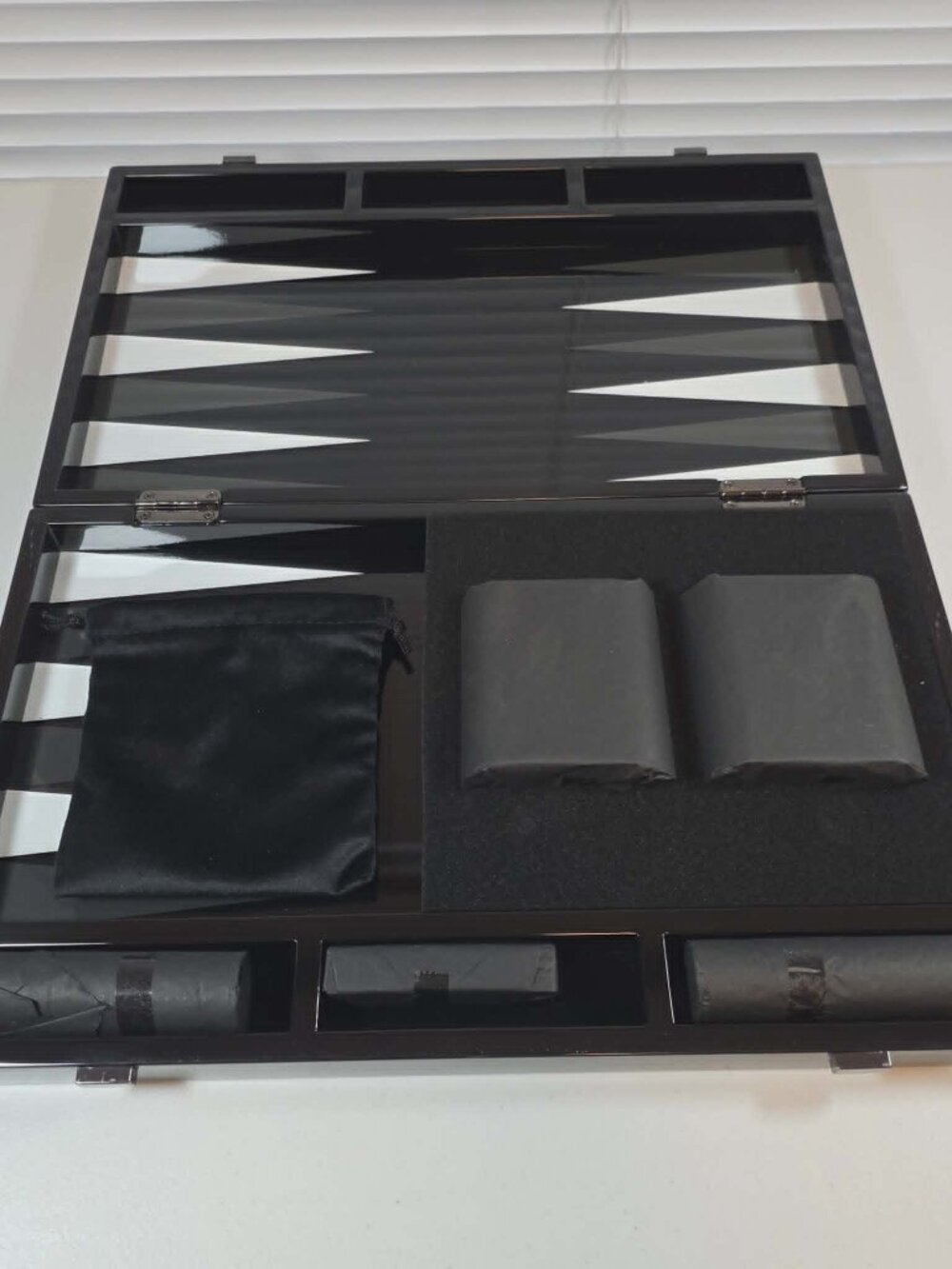 FANATICS ONE BACKGAMMON GAME SET VIP LUXURY NEW ABSOLUTELY BEAUTIFUL BRAND NEW